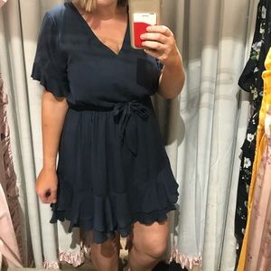 Gentle Fawn Dress 💛 Size XL (fits L)